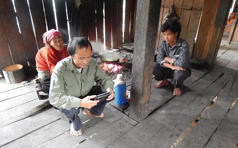 With little access to Christian materials in rural Vietnam, smuggling is a vital method of bringing God's Word into Christian homes.