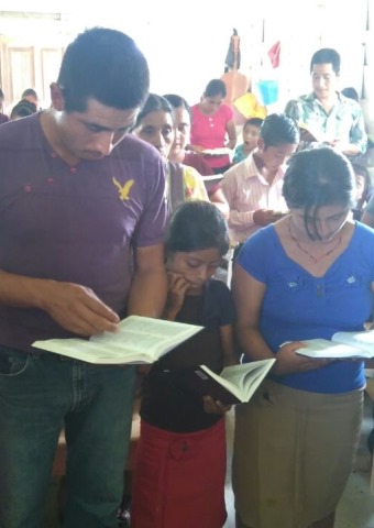 Christian families in Chiapas meet to worship even though they face persecution.