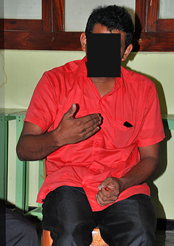This Sri Lankan pastor is committed to sharing the Gospel despite threats of attacks.