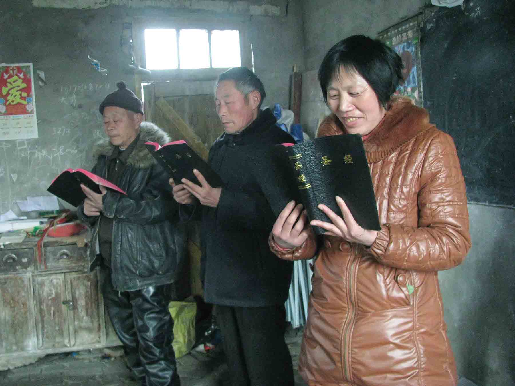 Village Christians have been forced to remove religious images and replace them with images of President Xi Jinping.