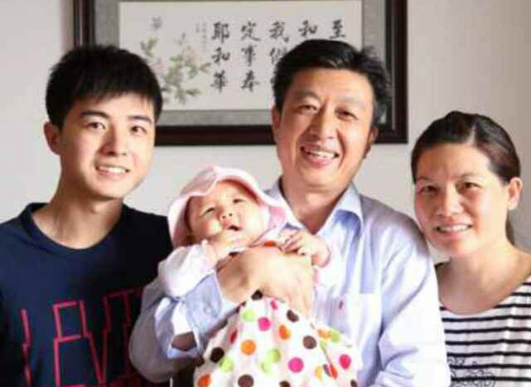 Pastor Huang Xiaoning and his family.