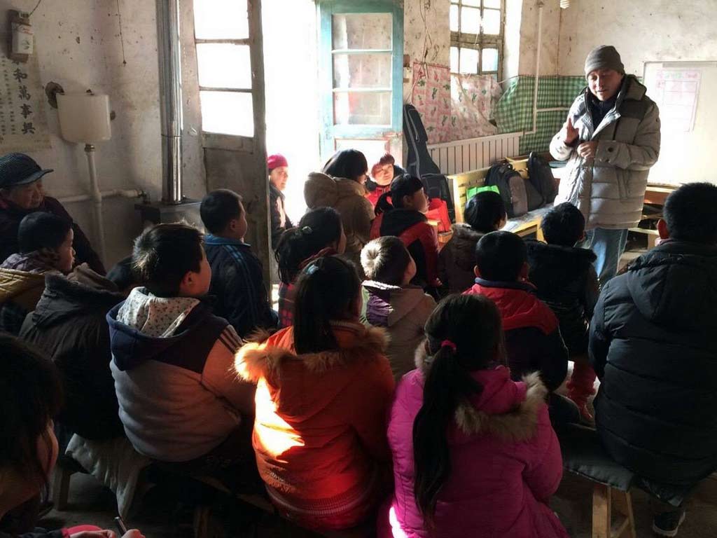 Officials in Guangzhou are willing to pay for information on house churches like this one.