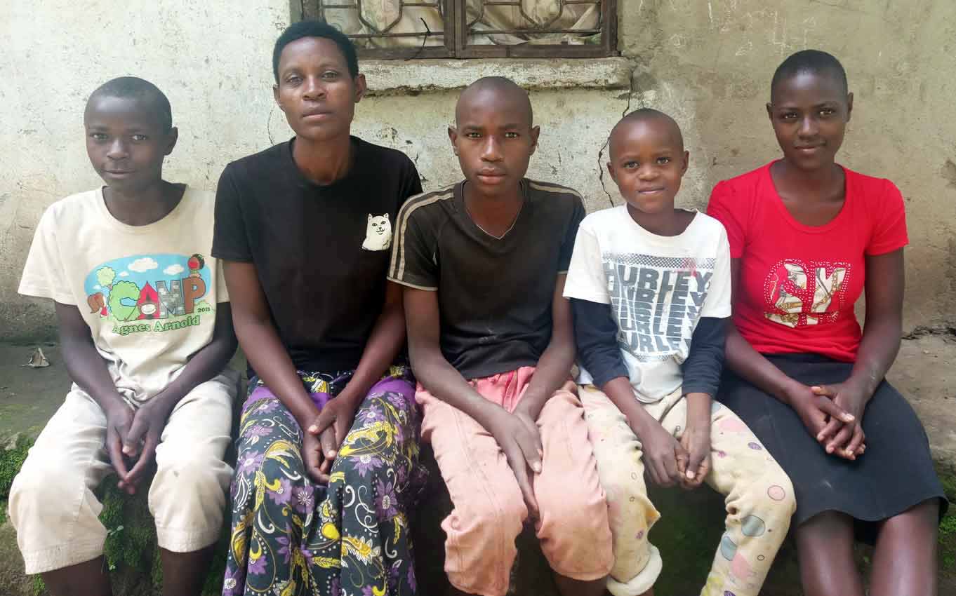 Fazira and her children are looking for a new place to live.