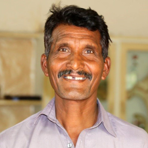Hamza led a Muslim coworker to Christ.