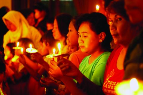 Christians in the Philippines mourn following an Islamic extremist attack.