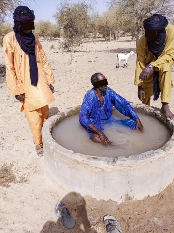 Ibrahim was filled with joy when he got baptized after trusting Christ.