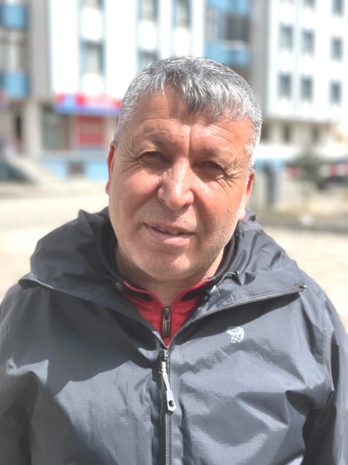 Nurettin pastors in an area of Turkey with much opposition to the gospel.