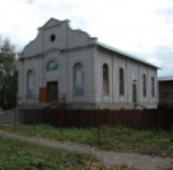 The Emmanuel Church in Alexandrov, Russia was raided by attackers believed to be nationalists. (Photo credit: Christian Telegraph and sclj.ru)